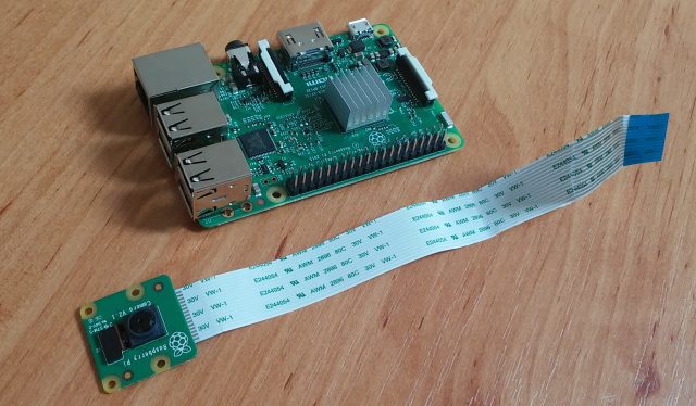 Raspberry Pi 3 a modul kamery jako základ pro IP kameru